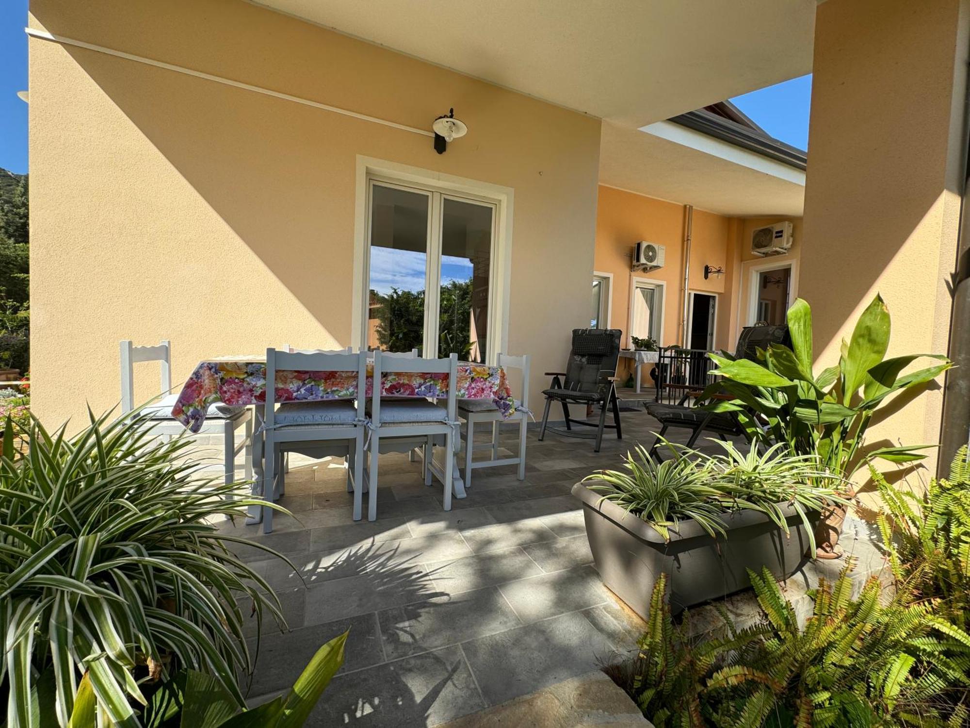 Villa Dei Fiori - Casa Vacanza 카포텔라 외부 사진